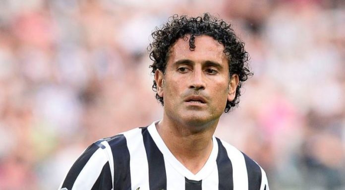 Amoruso_Juventus_foto